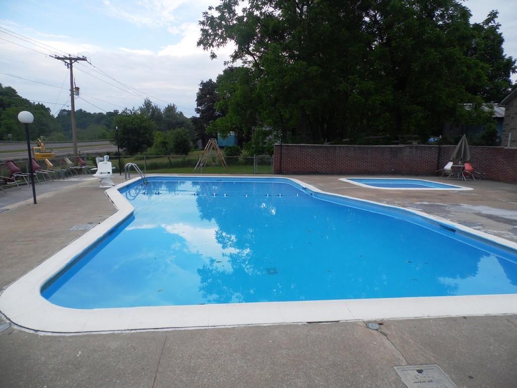 Tazewell Motel Exterior foto